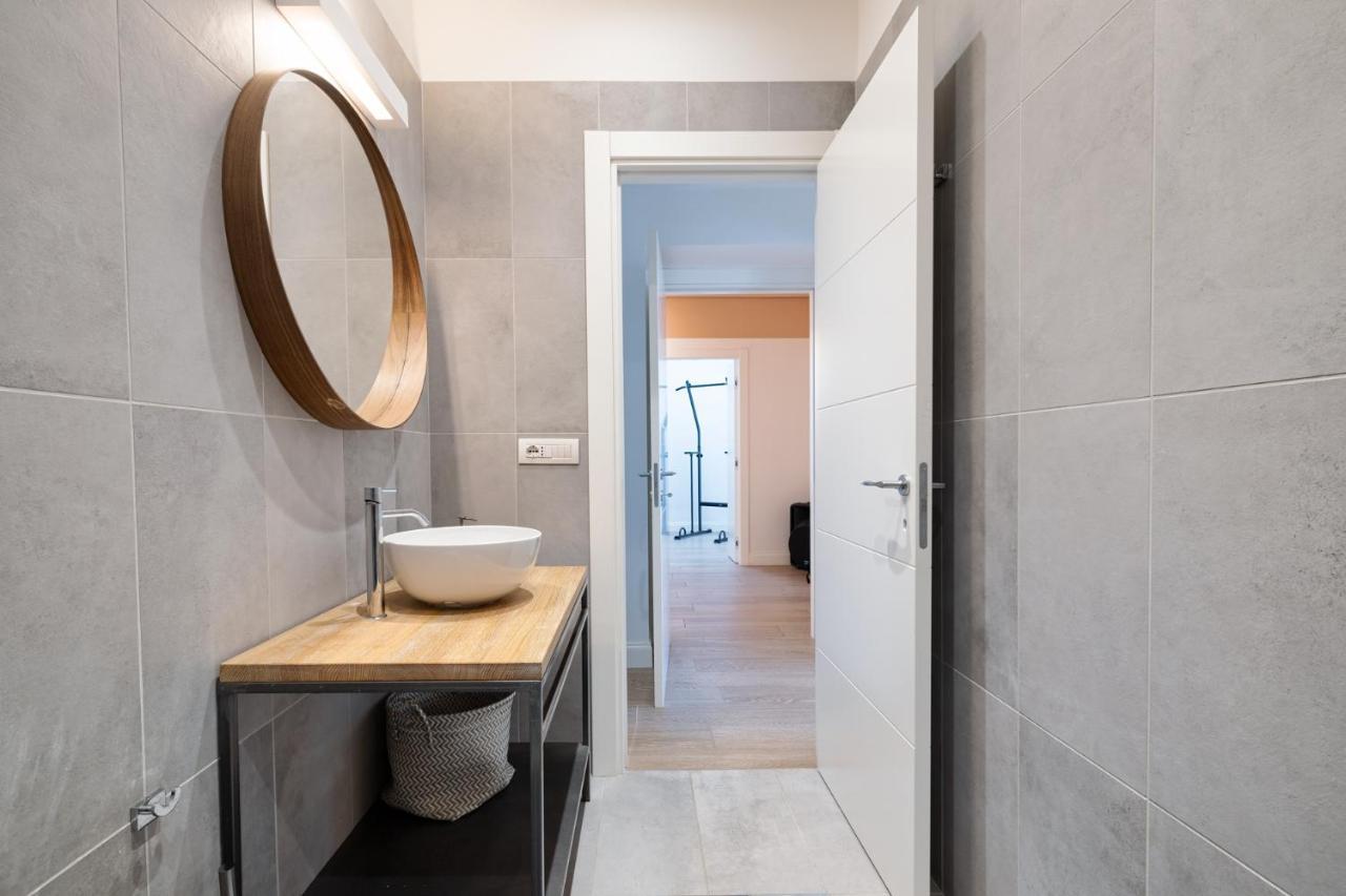 Fontana Di Trevi!! Comfy&Elegant 3Bedroom 2Bath Рим Экстерьер фото
